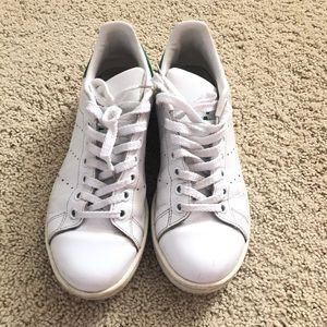 Adidas Stan Smith size 7 women’s 5.5 boys